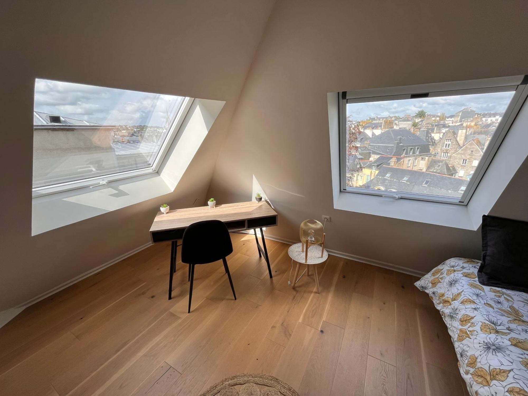 Le Nid Des Quais - Vue Panoramique Au Coeur De La Ville - Wifi - Entree Autonome Кемпер Экстерьер фото